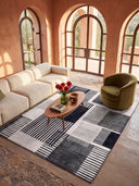 Comb Black and White Geometric Rug